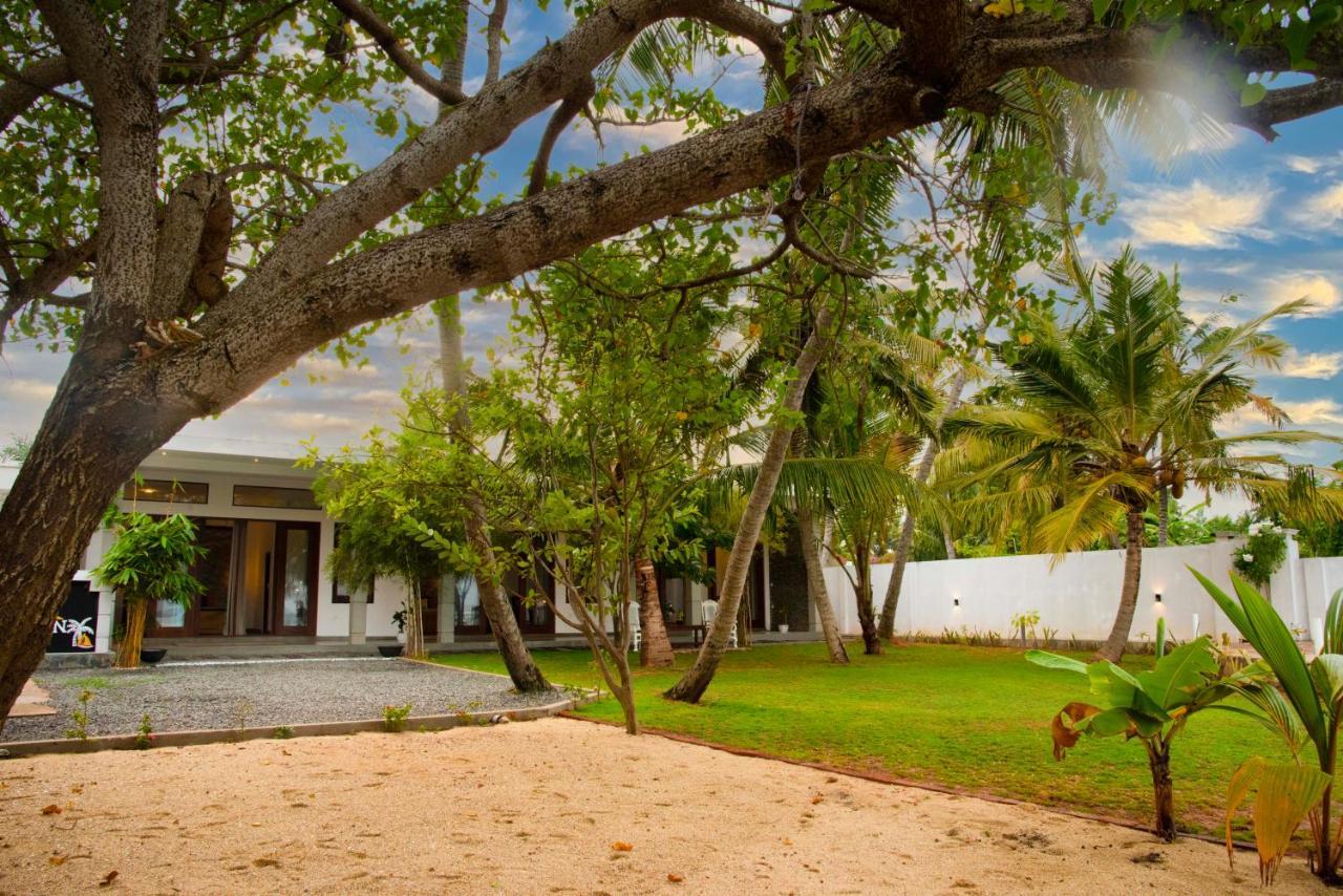 Hiru Lagoon Negombo Luaran gambar